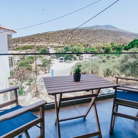 Evaggelia's Stone Lägenhet *