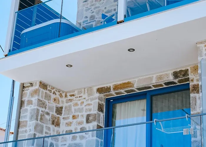 Evaggelia's Stone Daire Skála Marión