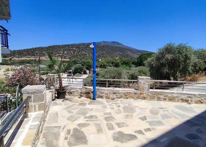 Evaggelia's Stone Daire