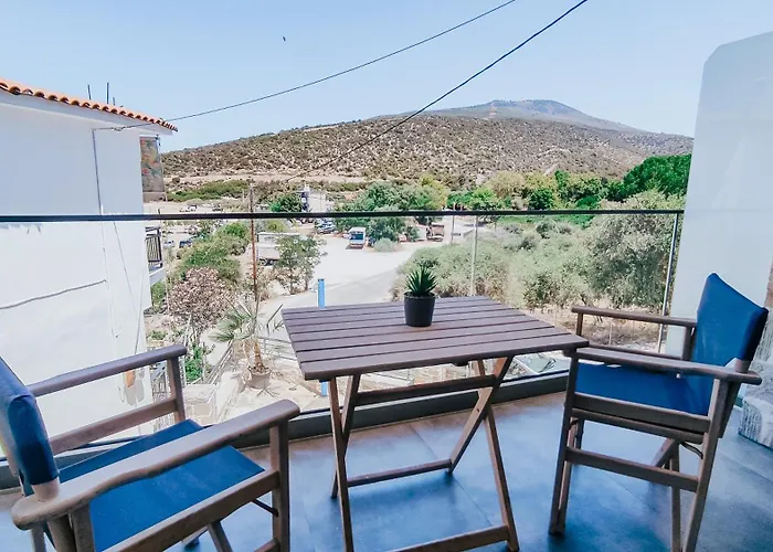 Evaggelia's Stone Daire *