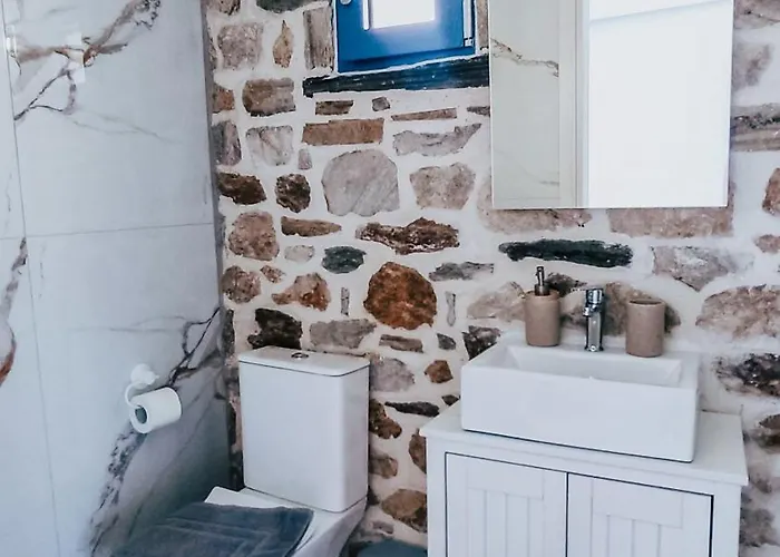 Evaggelia's Stone Daire Skála Marión